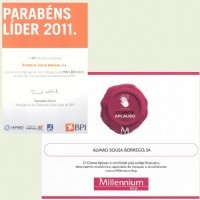 Álvaro de Sousa Borrego recebe certificados PME Líder e Cliente Aplauso